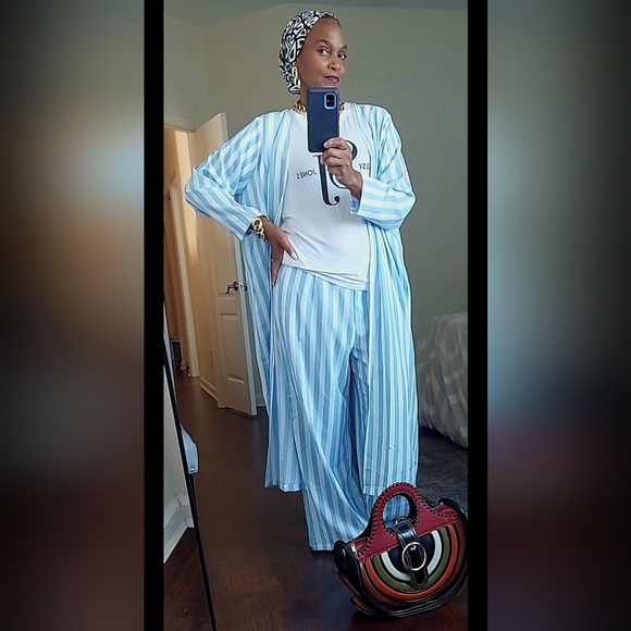 Blue/White pant and duster set - Picture 4 of 5